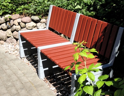 Gartenmöbel streichen